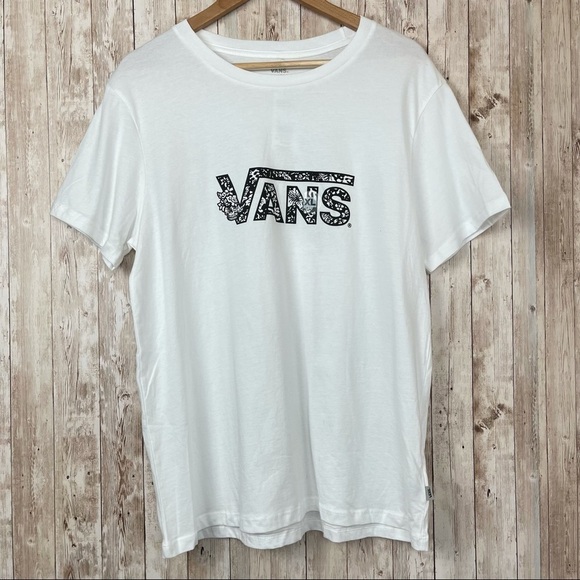 Vans Tops - Vans Short Sleeve Tropicon Boyfriend Tee Size Large Women